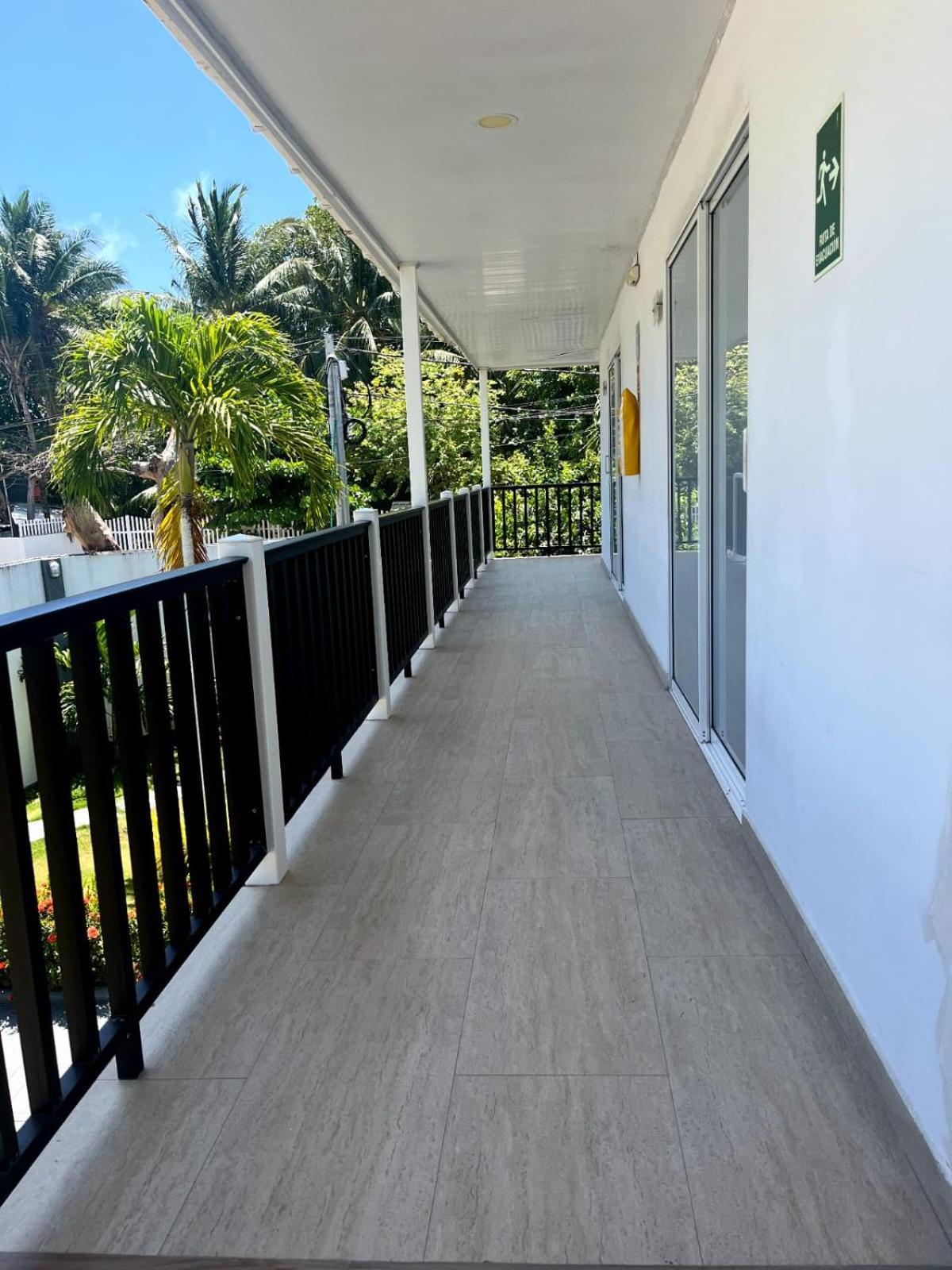 Hotel Mar De Corales By Cajasai San Andrés Exteriör bild